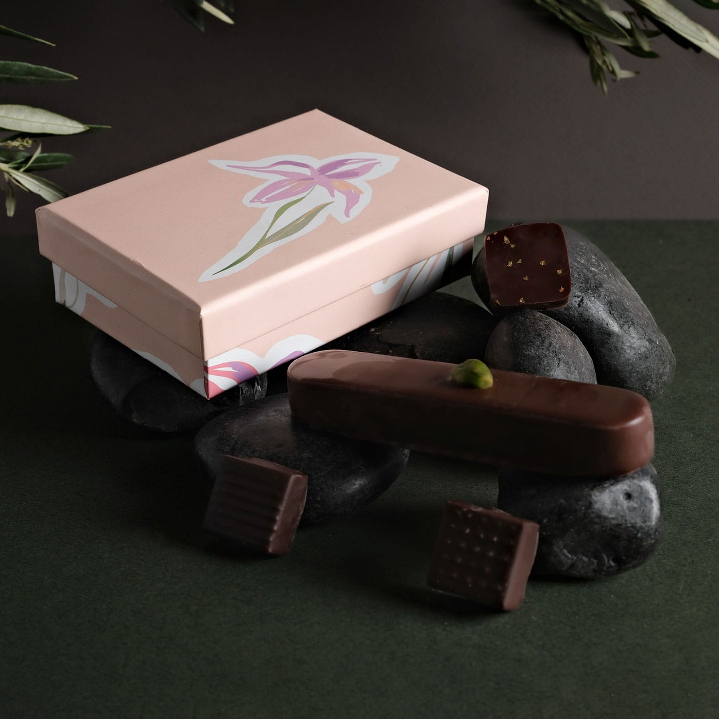 Assortiment Gourmandises Chocolat Noir Fête des Mères 175g